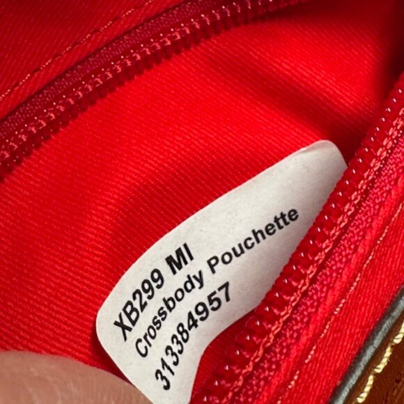 Dooney & Bourke Crossbody Pouchette Shoulder Bag Green Nylon and Leather NWOT - Picture 12 of 15